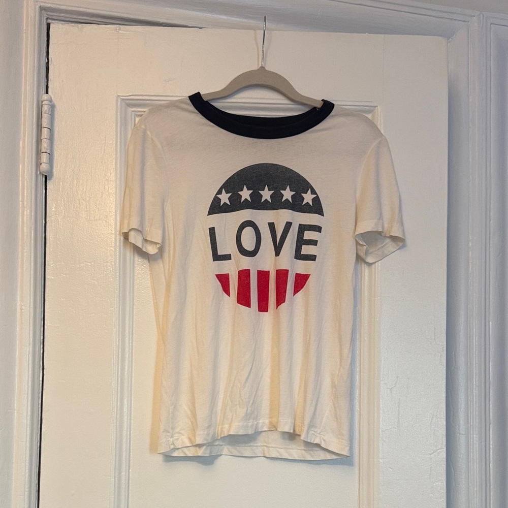 Love Graphic T-Shirt - White and Red